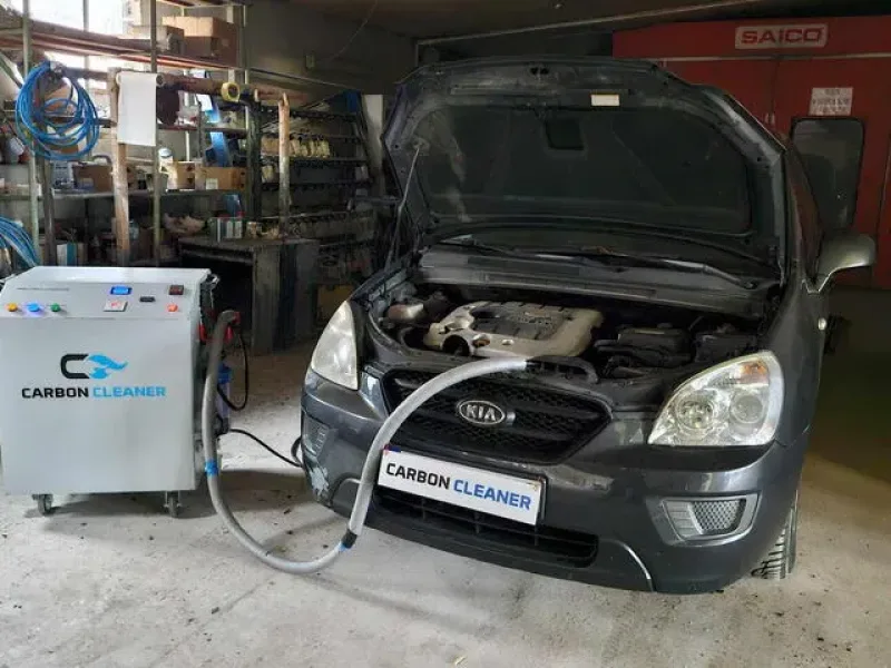 Jaké komponenty se čistí při dekarbonizaci motoru